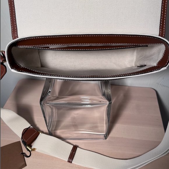 Burberry Note Canvas Logo Crossbody Bag - Picture 13 of 16